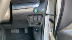 Honda CR-V 2.0 i-VTEC SE Plus 5dr Auto [Nav] Petrol Estate